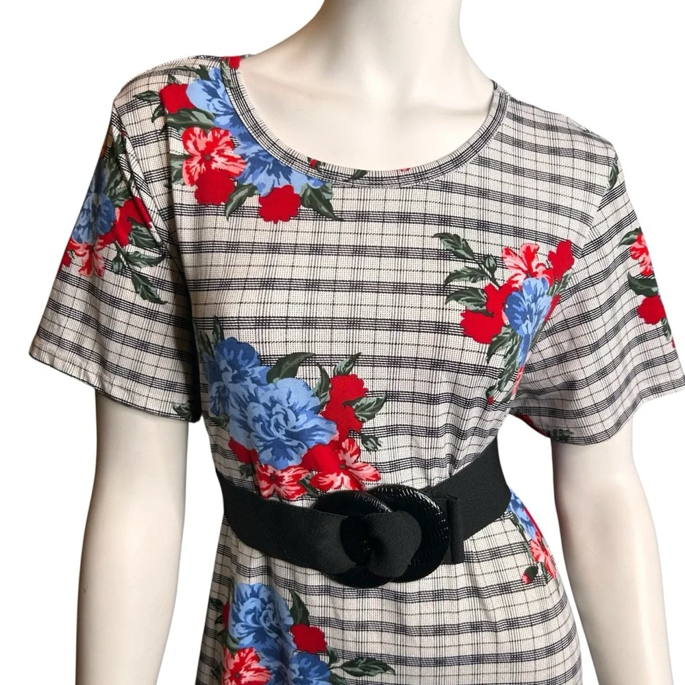 Lularoe XL Carly Dress Black White Plaid & Red Pink Roses Floral Unicorn Print - Picture 3 of 12